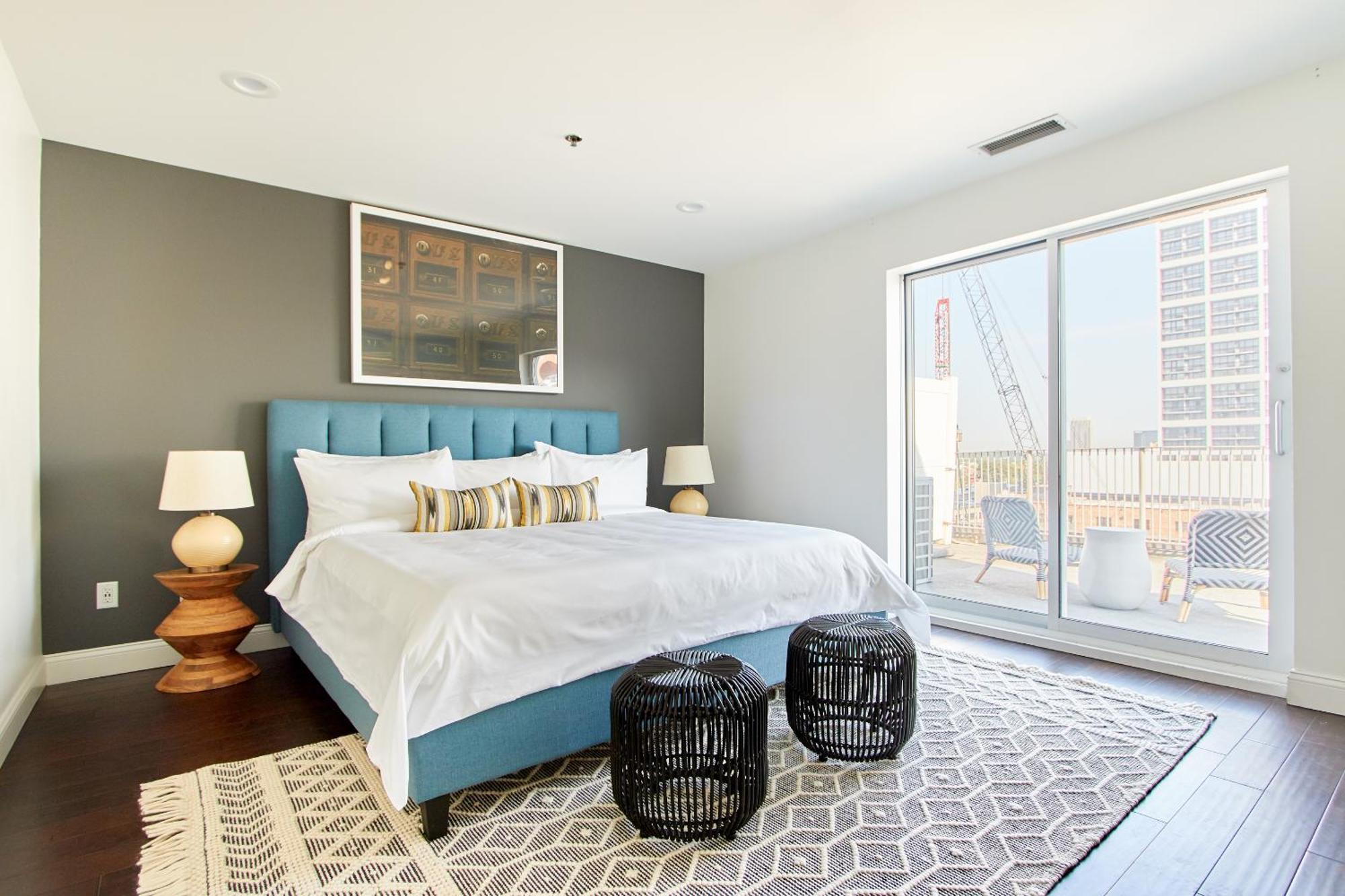 Sonder Baltimore Place 4*
